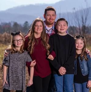 Meet your Posher, Bobby